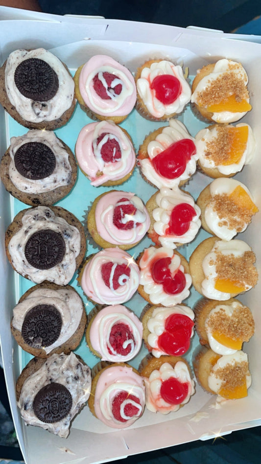 Mini cupcake sampler dozen