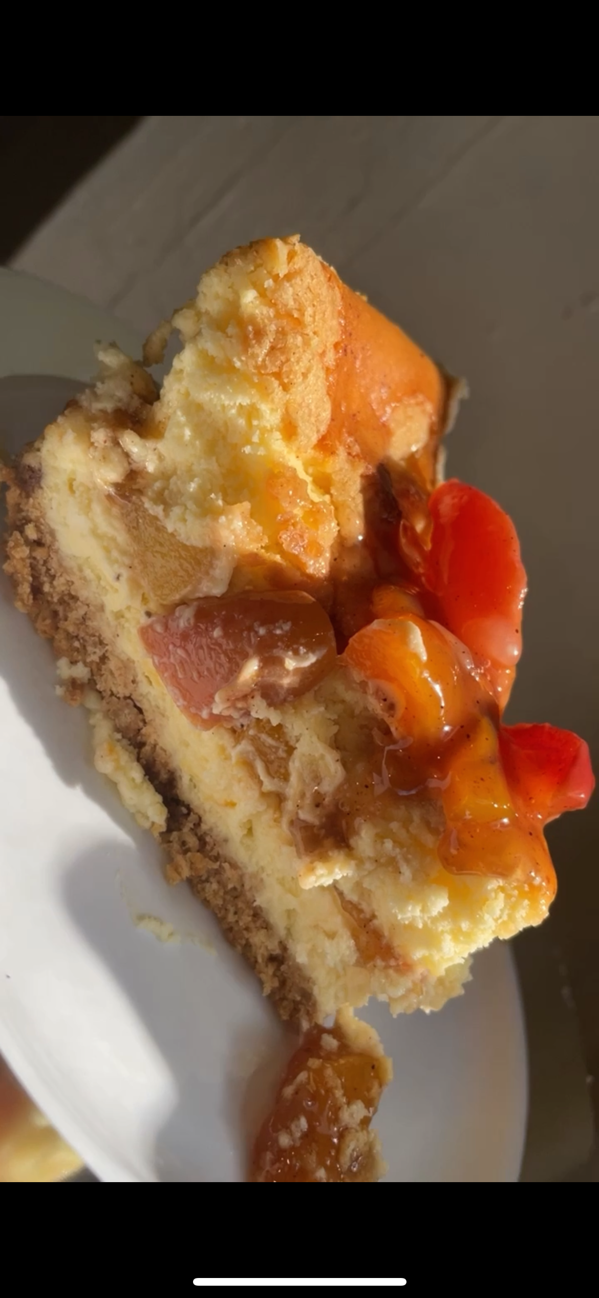 peach cobbler cheesecake