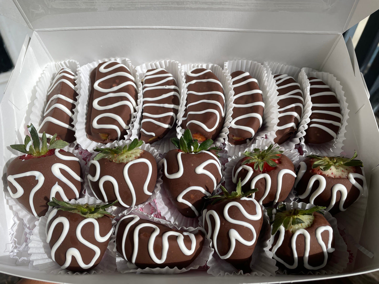 Dozen apple and berry box